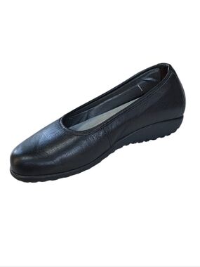 Naot. Taupo, Black Leather Ballet Shoes. Sz 38/7